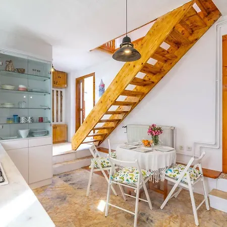 Zehra's Little House, Old Town, Kalkan *