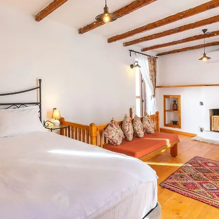 Zehra's Little House, Old Town, Kalkan *
