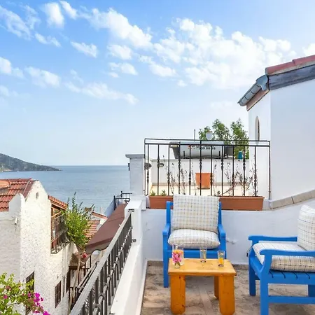 Zehra's Little House, Old Town, Kalkan קס